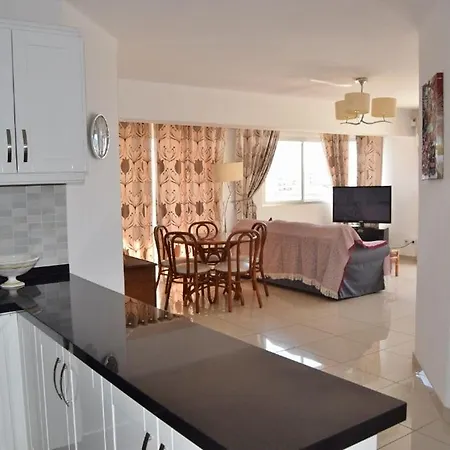 Grande En Playa La Pinta Puerto Colon Apartament