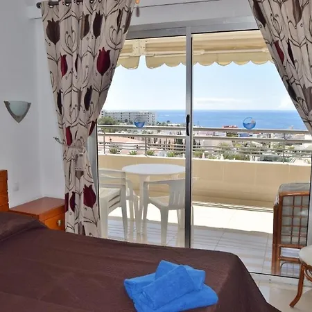 Grande En Playa La Pinta Puerto Colon * Costa Adeje (Tenerife)