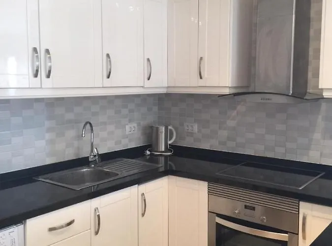 Grande En Playa La Pinta Puerto Colon * アデヘ